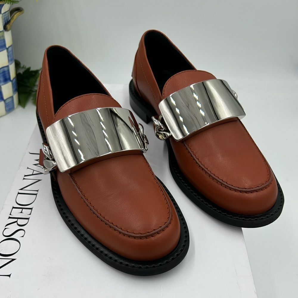 Men’s JW Anderson, gourmet chain leather loafers size 39 made in Italy